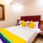 Itsy Elegant Hotel 3*