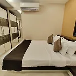 The Majlis - Colaba Hotel Mumbai