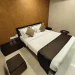 Hotel The Majlis - Colaba 3*