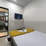 Sapna & Boarding Hotel 2*