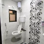 Sapna & Boarding Hotel 2*