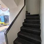 Sapna & Boarding Hotel