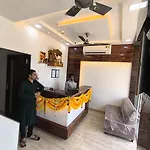 Hotel Sapna & Boarding 2*