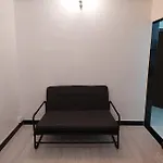 Rst\'S 1Bhk Den