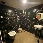 Hotel 97 Inn- Andheri Versova