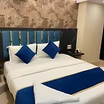 97 Inn- Andheri Versova Hotel