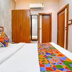 Hotel Fabexpress Affari 3*