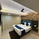97 Inn- Andheri Versova