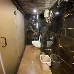 Hotel 97 Inn- Andheri Versova