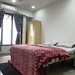 Bandar West : 2Bhk Ocean Front Condo