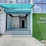 Spot On Relax Farm House