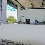 Spot On Relax Farm House