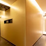 The Majlis - Colaba Hotel