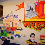 Solo Hostel