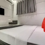 Spring Residency Hotel 3*