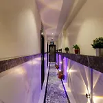 Hotel Diamond 3*