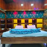 Spring Resort & Lodging