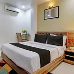 Hotel O Blue Near R Mall 3*