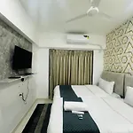 Astha Powai Service Homestay Mumbai