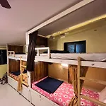 Star Dormitory Mumbai