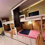 Star Dormitory Mumbai