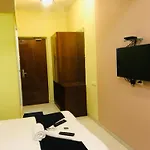 Glitz 7even Hills- Nr International Airport T2