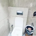 Glitz 7even Hills- Nr International Airport T2 * Mumbai