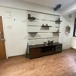 One Bhk Apartment In Matunga