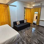 Lite - Parle East Apartment *