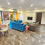 Lite - Parle East Apartment