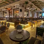 Arnna Hotel - Goregaon