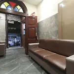 A K 3* Mumbai