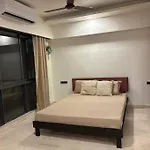 Bkc Nest 1Bhk Studio Apartment