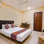 Guest house U Life Residency