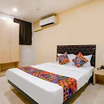 Guest house U Life Residency Mumbai