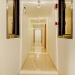 Flagship Hotel Falcon