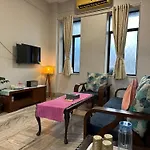 Spacious 2 Bhk Apartment With Balcony In Bandra