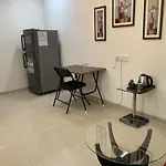 Mon Repose Studio Apt Bandra