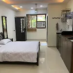 Mon Repose Studio Apt Bandra