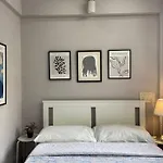 Newton 103 Bright 1Bhk In Bandra Near Lilavati