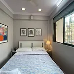 Newton 103 Bright 1Bhk In Bandra Near Lilavati