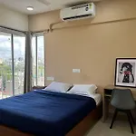 Apartment 3bhk Santacruz Mumbai, 104 *