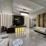 Apartment 3bhk Santacruz Mumbai, 104 *