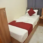 Vogue Cabin Stay Near Nesco Bombay Exhibition Centre