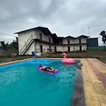 Ik Farm N Resort