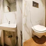 Fabexpress Divine Hospitality 4* Mumbai