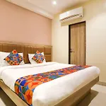 Hotel Fabexpress Divine Hospitality 4*