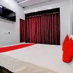 Hotel O Nithyanand 3*