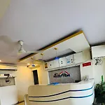 Hotel Grand 3*