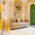 Fabhotel Peralz - Nr Boriwali Station Hotel